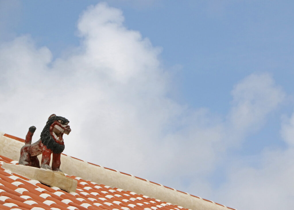 沖縄家族旅行　シーサー